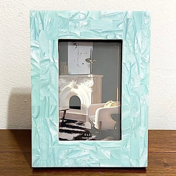 NWT: Sagebrook Home - Sea Foam, Capiz Design, Resin & Wood Frame (4x6 photos) - Picture 1 of 3